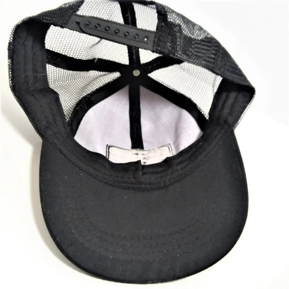VTG Liberty University Snapback Mesh Trucker's Hat Adjustable Ball Cap Lynchburg - Picture 2 of 4